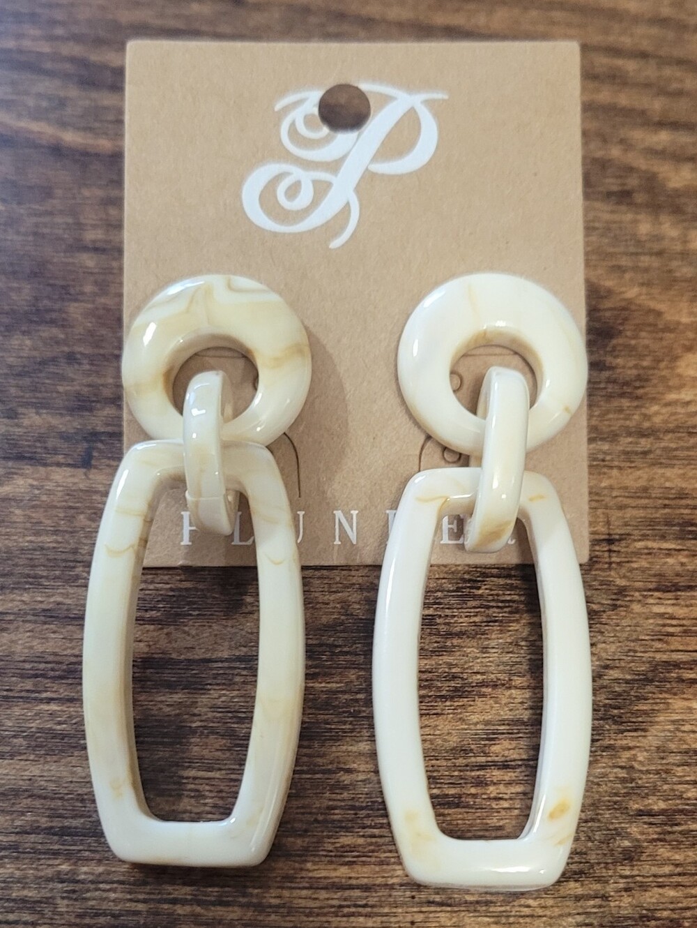 (12) PLUNDER Cream Colored Acrylic Earrings